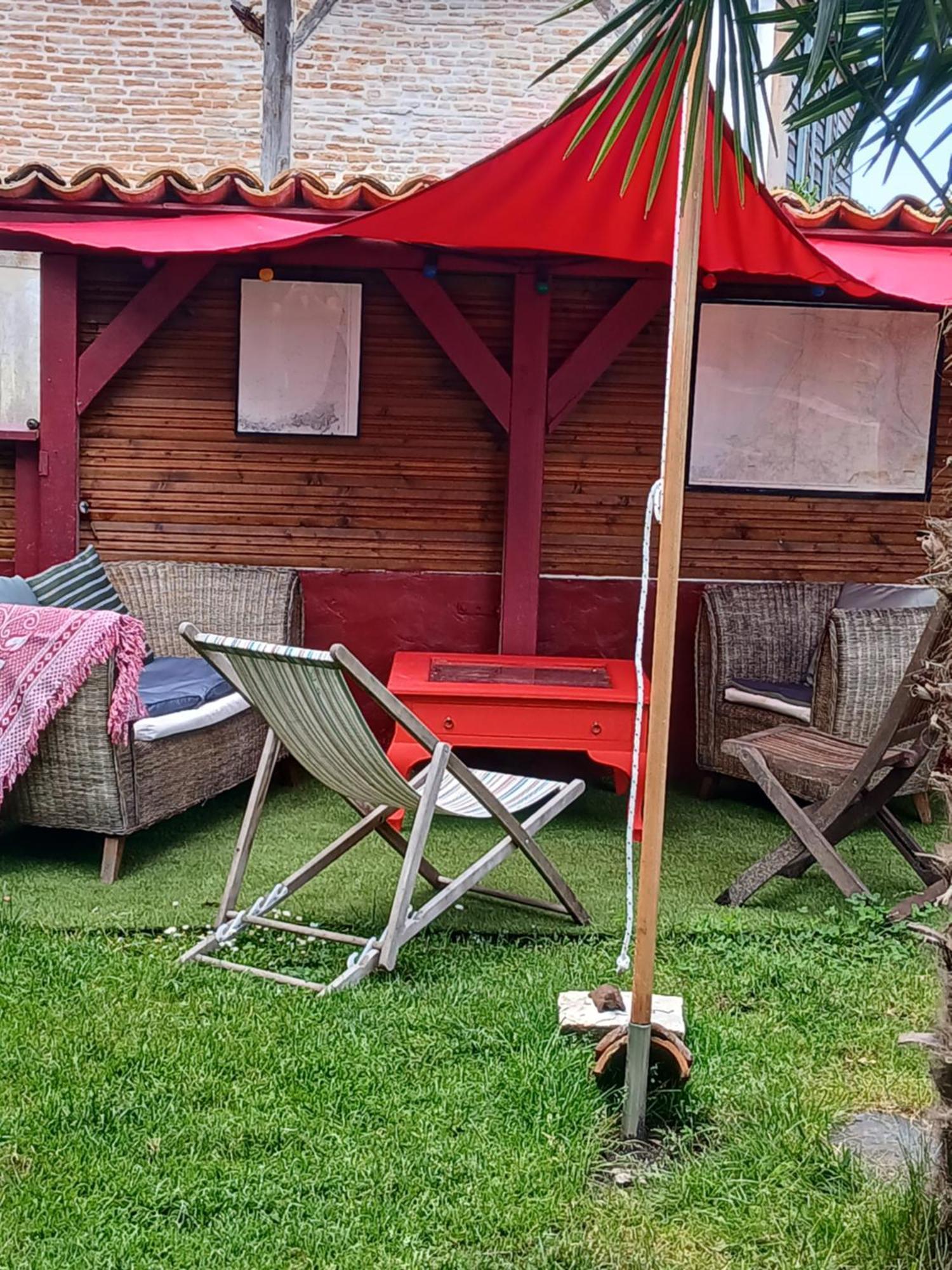 Chez Solange Et Paul Hotell Mézos Exteriör bild